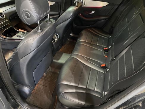 Used 2020 Mercedes-Benz GLC 300 4MATIC image 20