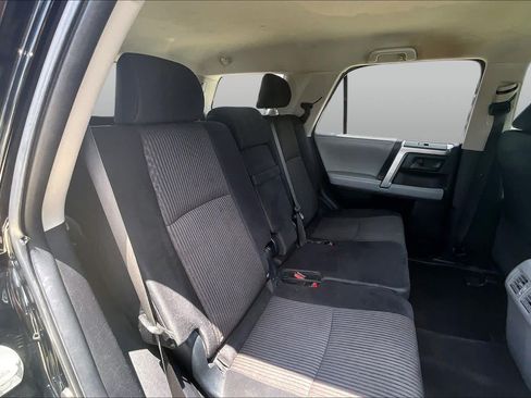 Used 2011 Toyota 4Runner SR5 AWD/4WD image 19