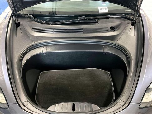 Used 2018 Tesla Model 3 Long Range AWD/4WD image 30