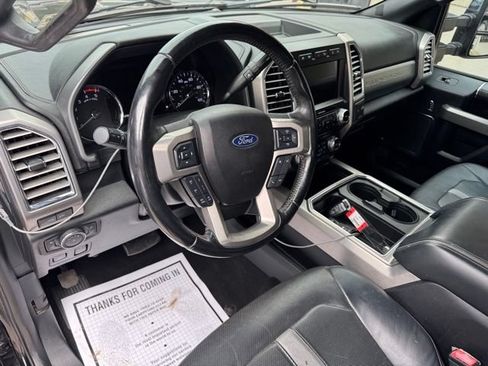 Used 2018 Ford F450 Platinum w/ Platinum Ultimate Package AWD/4WD image 14