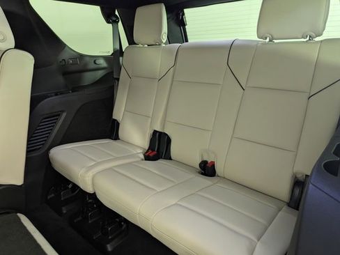 Used 2025 Cadillac Escalade Sport w/ Touring Package AWD/4WD image 25