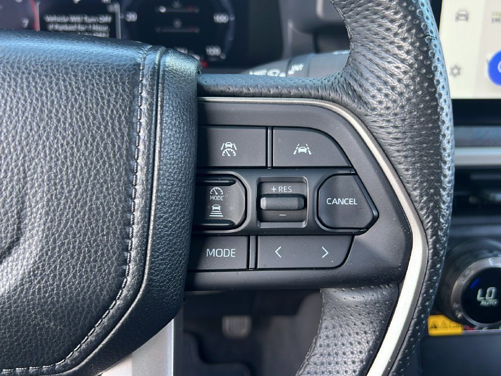 Used 2024 Toyota Tacoma Limited w/ Limited Package (LT) AWD/4WD image 22