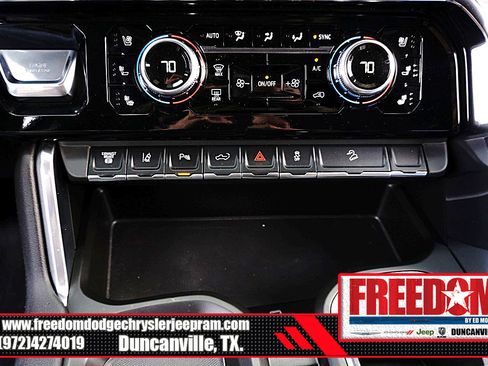 Used 2025 GMC Sierra 2500 Denali w/ Denali Reserve Package image 24