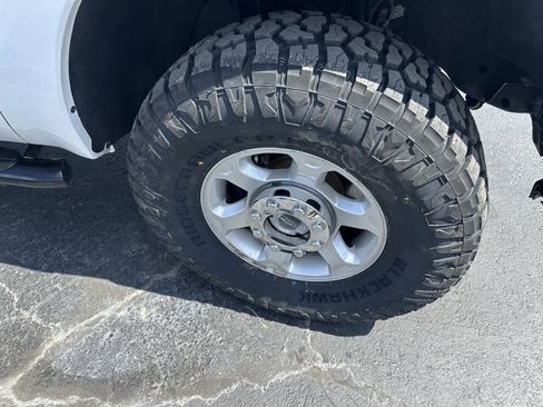 Used 2016 Ford F250 XL w/ XL Appearance Package AWD/4WD image 6