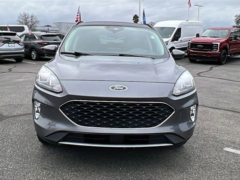 Used 2022 Ford Escape SEL w/ Technology Package image 8