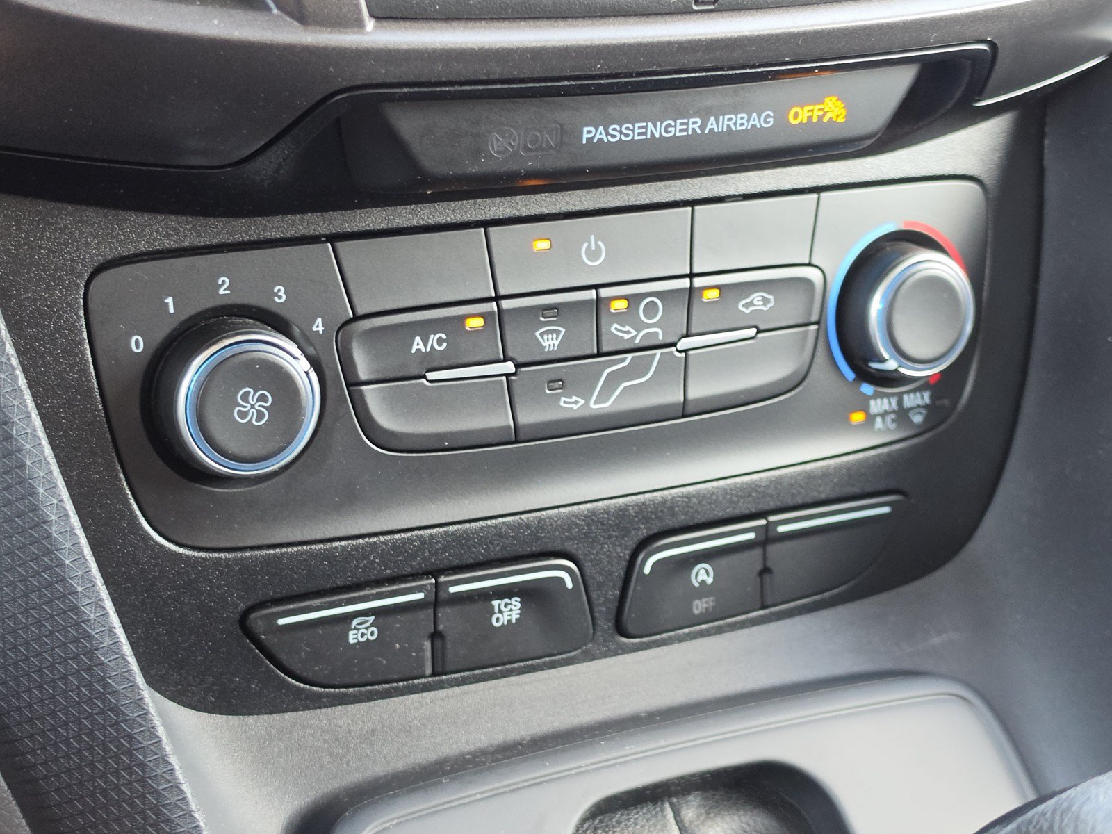 Used 2020 Ford Transit Connect XL FWD image 28