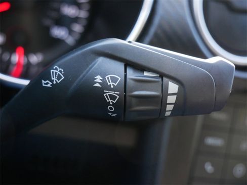 Certified 2019 Ford Mustang Convertible image 25