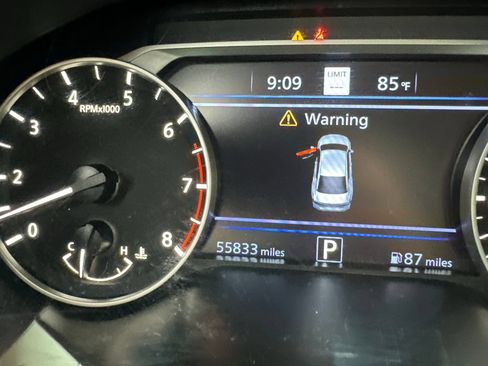 Used 2022 Nissan Altima 2.5 SL FWD image 10