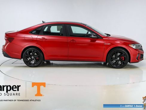 Used 2023 Volkswagen Jetta GLI Autobahn FWD image 10