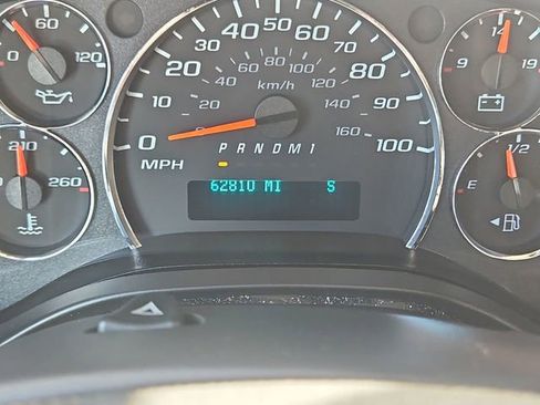 Used 2023 Chevrolet Express 3500 LT w/ LT Preferred Equipment Group RWD image 17