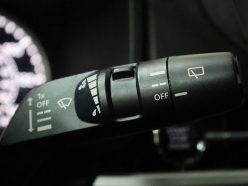 Used 2022 Mitsubishi Outlander ES image 13