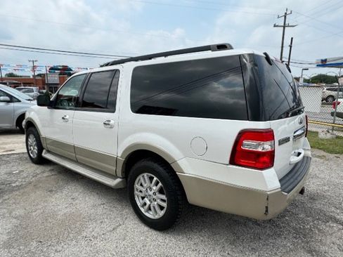 Used 2010 Ford Expedition EL Eddie Bauer image 3