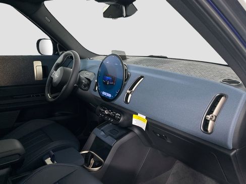 Used 2025 MINI Cooper Countryman S w/ Comfort Package Max AWD/4WD image 27