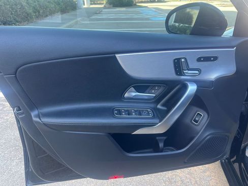 Used 2022 Mercedes-Benz A 220 image 13