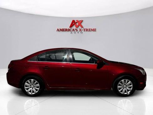 Used 2011 Chevrolet Cruze LT FWD image 7