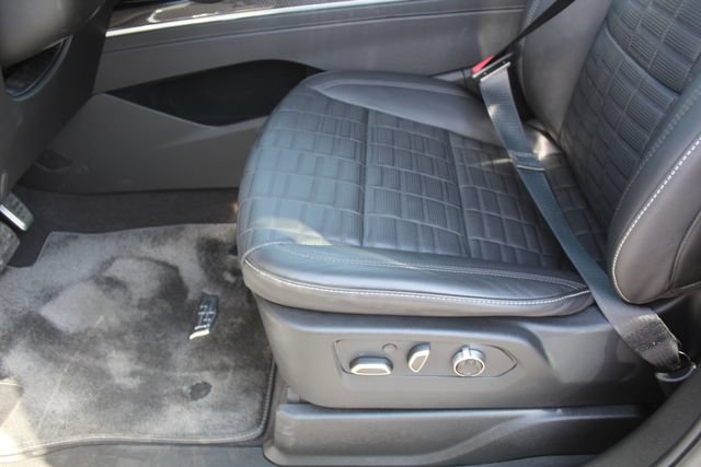 Used 2026 Cadillac Escalade V AWD/4WD image 44
