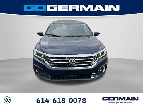 Used 2021 Volkswagen Passat 2.0T R-Line image 11