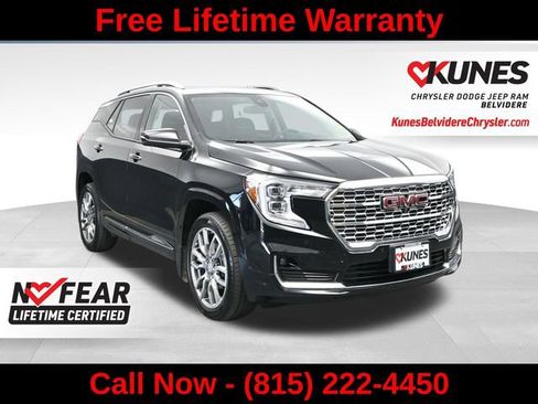 Used 2023 GMC Terrain Denali w/ Denali Premium Package AWD/4WD image 1