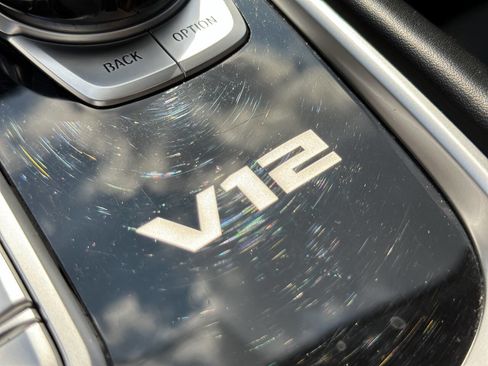 Used 2020 BMW M760i xDrive AWD/4WD image 58