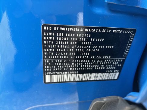 Used 2024 Volkswagen Taos SEL image 29