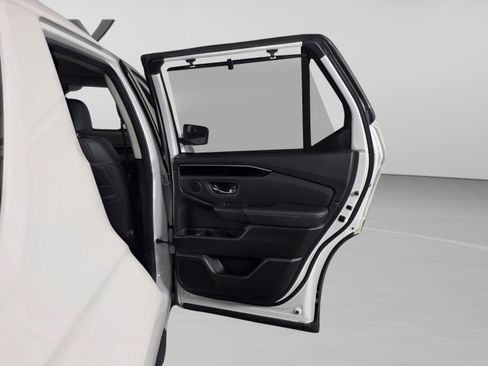 Used 2023 Honda Pilot EX-L image 29