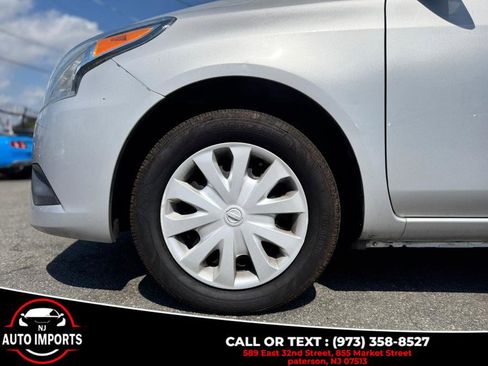 Used 2017 Nissan Versa SV image 34