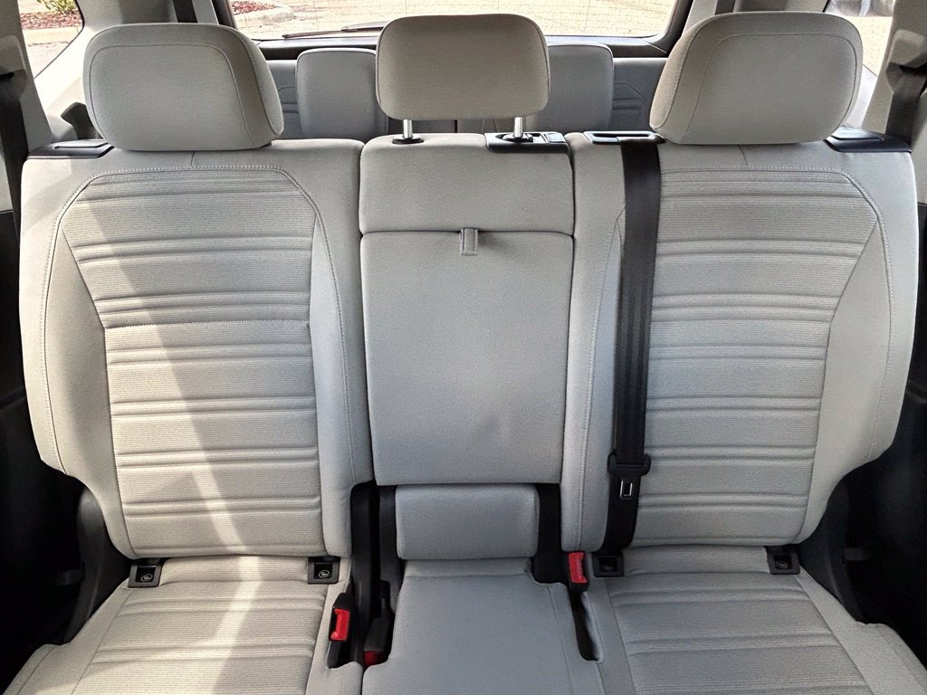 Used 2022 Volkswagen Tiguan S FWD image 13