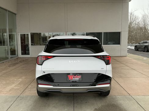 Used 2026 Kia Sportage SX image 21