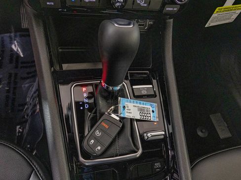 New 2026 Jeep Compass Latitude image 23