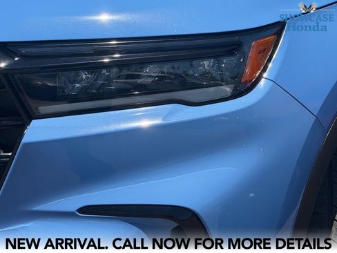 Used 2024 Honda Pilot TrailSport image 13