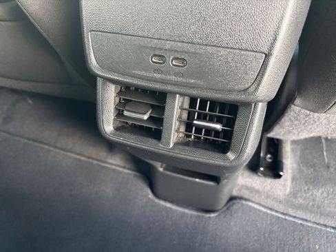 Used 2025 Chevrolet Equinox LT FWD image 22