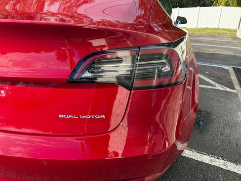 Used 2019 Tesla Model 3 Long Range AWD/4WD image 4