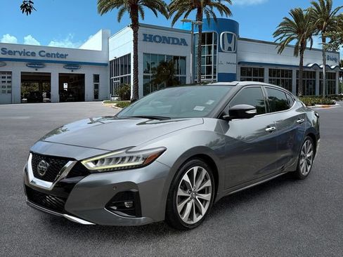 Used 2020 Nissan Maxima Platinum w/ Sport Mat Group FWD image 4