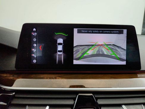 Used 2017 BMW 530i xDrive image 20