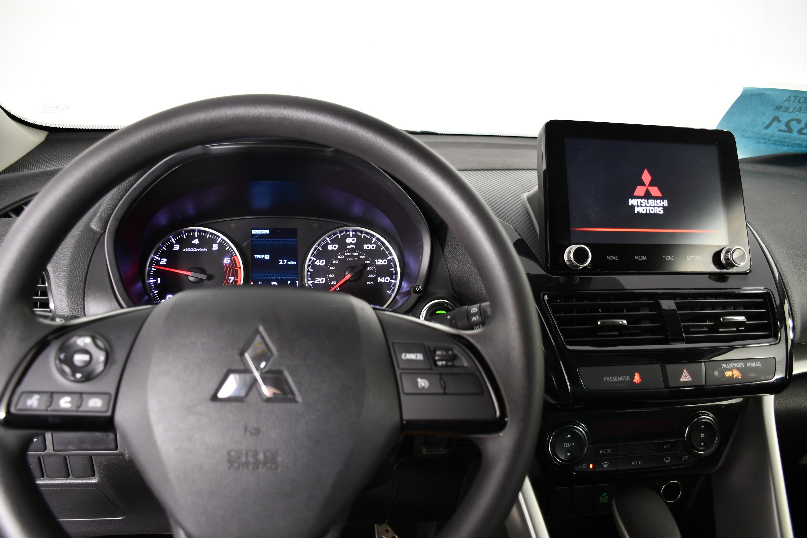 Used 2024 Mitsubishi Eclipse Cross LE AWD/4WD image 16