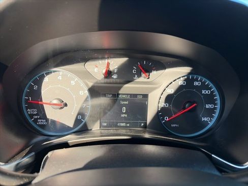 Used 2020 Chevrolet Equinox LS w/ LS Convenience Package image 19