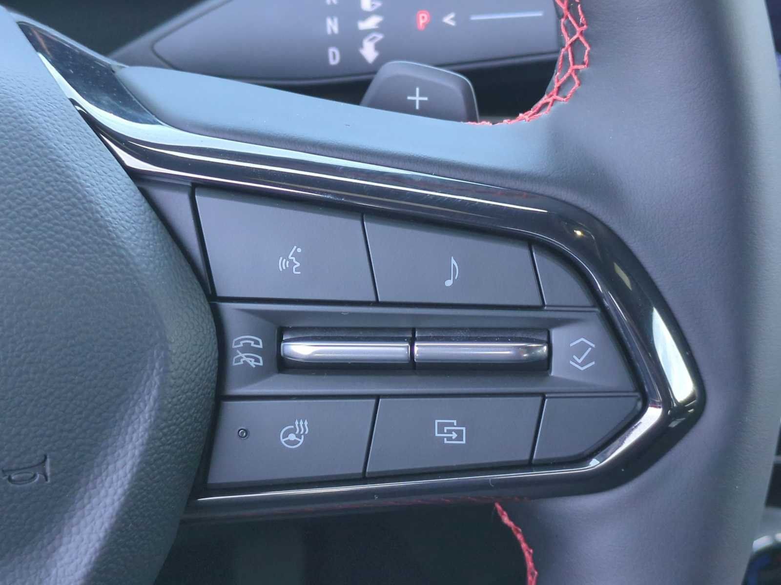 New 2026 Chevrolet Traverse RS AWD/4WD image 16