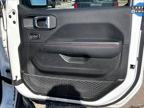 Used 2024 Jeep Gladiator Rubicon w/ Convenience Group image 21