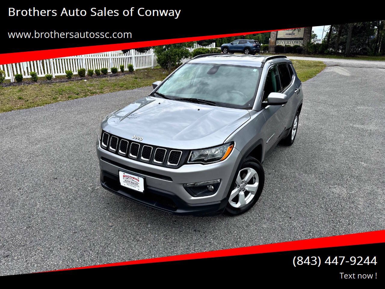 Used 2018 Jeep Compass Latitude AWD/4WD image 1