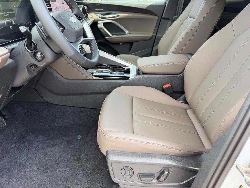 New 2026 Audi Q5 Premium Plus AWD/4WD image 9