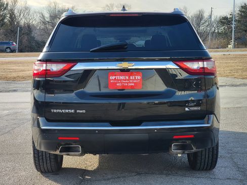 Used 2018 Chevrolet Traverse Premier AWD/4WD image 6