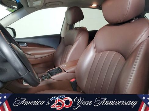 Used 2017 INFINITI QX50 2WD w/ Premium Package image 22