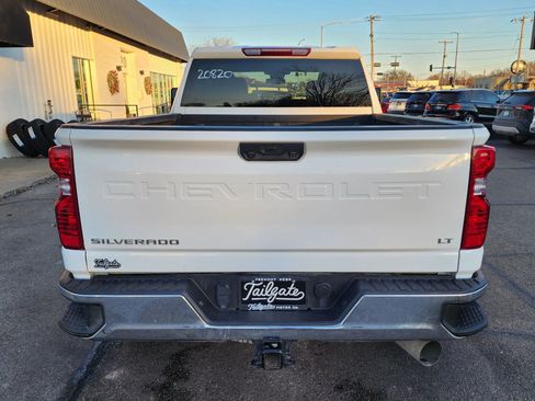 Used 2024 Chevrolet Silverado 2500 LT image 6