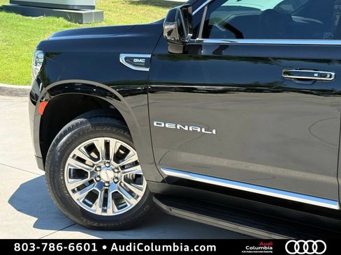 Used 2023 GMC Yukon Denali AWD/4WD image 8