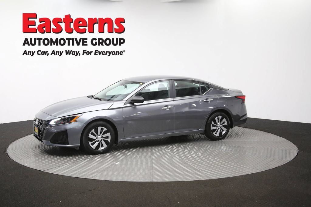 Used 2024 Nissan Altima 2.5 S FWD image 56