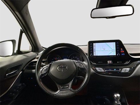 Used 2019 Toyota C-HR Limited image 20