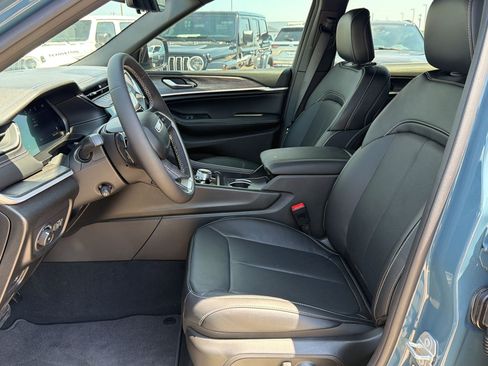 New 2026 Jeep Grand Cherokee L Limited AWD/4WD image 5
