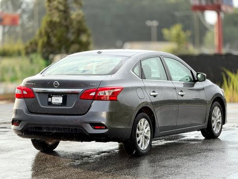 Used 2018 Nissan Sentra SV FWD image 9