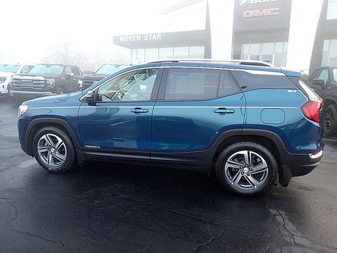 Certified 2020 GMC Terrain SLT w/ Preferred Package image 2