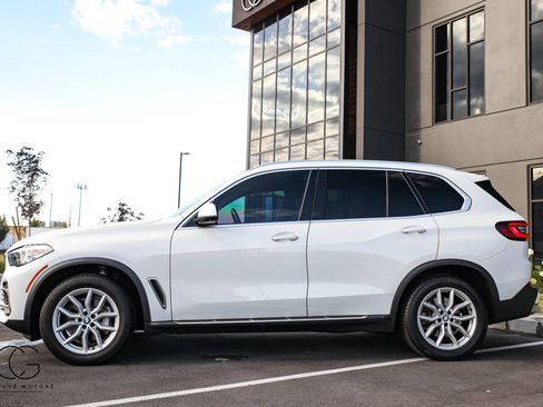 Used 2023 BMW X5 xDrive40i AWD/4WD image 8